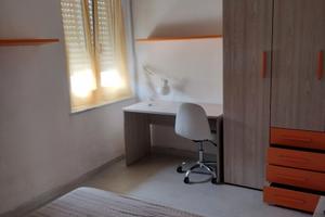 Stanza singola e bagno