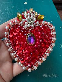 Cuore sacro perline / paillettes decorazione