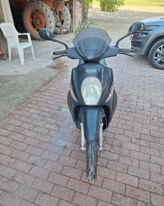 scooter Malaguti 125 cc