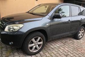 Rav 4 crossover 2.2 136 cv sol DPF
