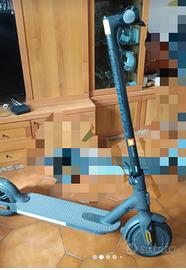 Monopattino Elettrico Xiaomi  Mi 1S