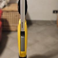 Lavapavimenti KARCHER FC 5 + set rulli