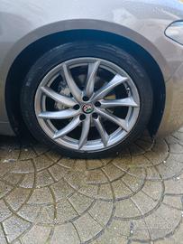 cerchi differenziati con gomme per alfa giulia