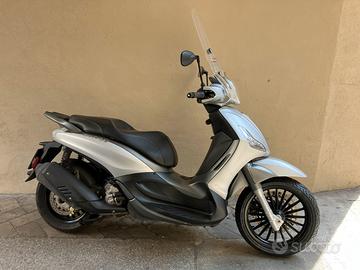 Piaggio beverly s 300 i.e. Abs asr