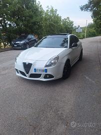 Alfa Romeo Giulietta 2.0 diesel 170 cv