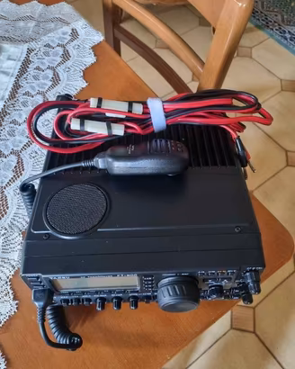 Yaesu FT 900AT
