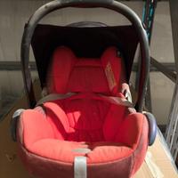 Seggiolino per neonato