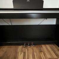 Pianoforte Yamaha Arius YDP135