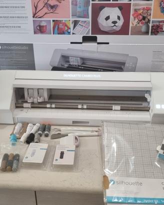 Silhouette Cameo Plus 38 cm - pari al nuovo + acce