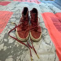 Vans bordeaux