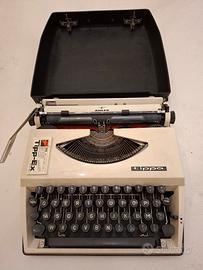 Macchina da scrivere Adler Tippa