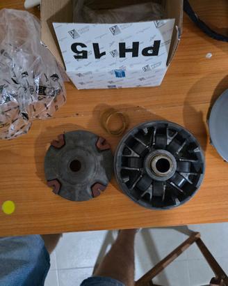 Variatore e semipuleggia Piaggio Beverly 350 400 