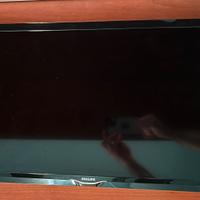 TV PHILIPS 24” LED SLIM - DVB-T2 HEVC