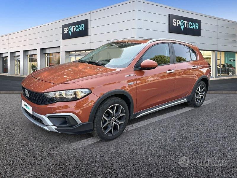 Fiat Tipo (2015-->)