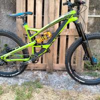 Yt capra 2016 cf tg. M /Full rock shox\