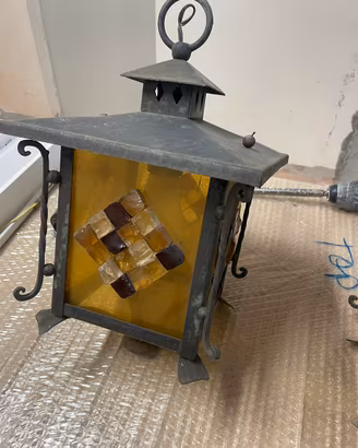 Due lanterne in ferro con vetro mosaico vintage