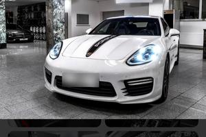 Porsche Panamera Turbo