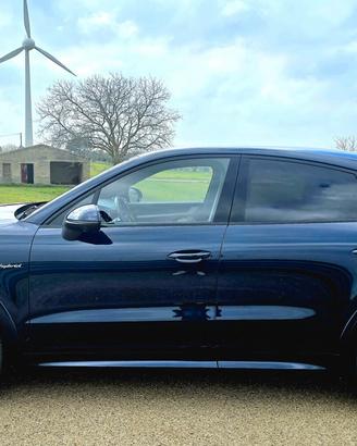 PORSCHE CAYENNE COUPE FACELIFT 3.0 E-HYBRID 470cv