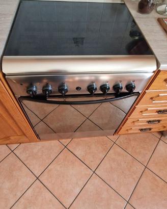 cucina a gas 4 fuochi con forno