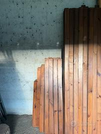 Perline in pino tinta noce