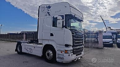 SCANIA R560 TopLine trattore con impianto idraulic