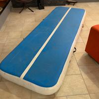 Airtrack bianco e blu