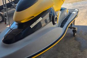 moto d'acqua seadoo 