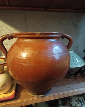 vaso antico in terracotta 