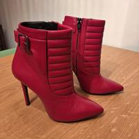 Stivaletti rossi semilpelle tacco 10