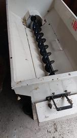 Pigiadiraspatrice elettrica con pompa