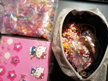 Perline e gadgel per creare braccialetti