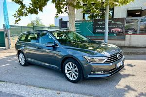 Volkswagen Passat Variant 1.6 TDI SCR DSG Business