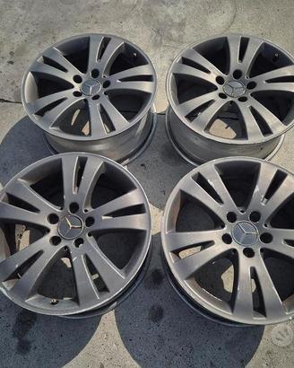 Cerchi In Lega Da 17" Per Mercedes Classe C W204