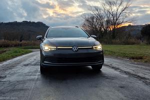 VW Golf 8 Metan/ben-Tagliandi certificati-perfetta