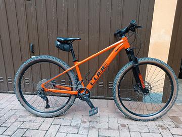 MTB CUBE ATTENTION 