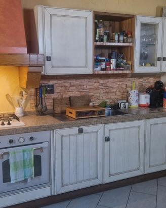 Cucina lineare modello rustico
