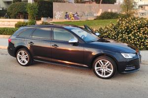 Audi A4 Avant S-line S-Tronic "Permuto"