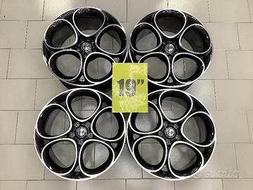 RL109 Cerchi usati originali Alfa Giulia 19" 5x11