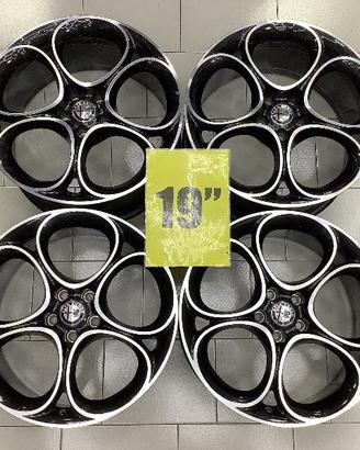 RL109 Cerchi usati originali Alfa Giulia 19" 5x11