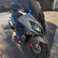 kymco Xciting R300 Scooter Moto