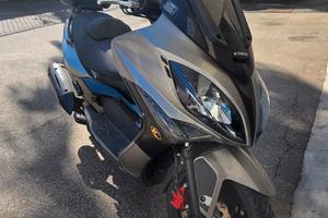 kymco Xciting R300 Scooter Moto
