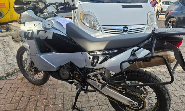Ktm 950 adventure 2004