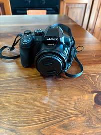 Fotocamera Panasonic Lumix DMC-FZ300