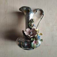 Brocca peltro e ceramica Capodimonte