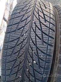  2 gomme invernali buoni 175/65 R14  M+S