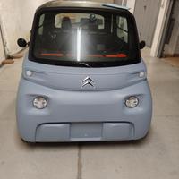 Citroen Ami Orange anno Dicembre 2023