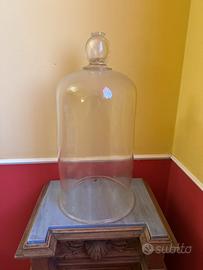 Grande cupola in vetro vintage.