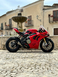 Panigale v4s