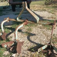 Assolcatore a tre elementi