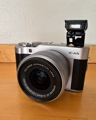 Fujifilm X-A5
